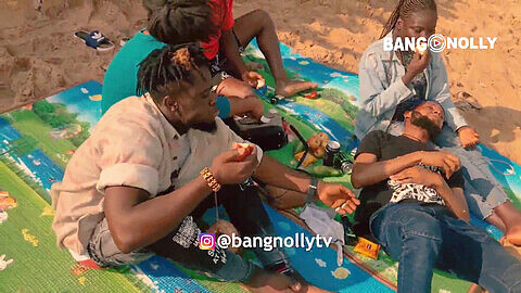 Wizzybang, sex-picnic, holiday-camp-in-beach