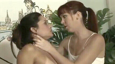 Lesbians xxx, ilyushin, massage parlour