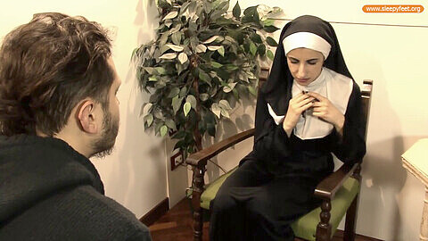 Nun worships feet devoutly