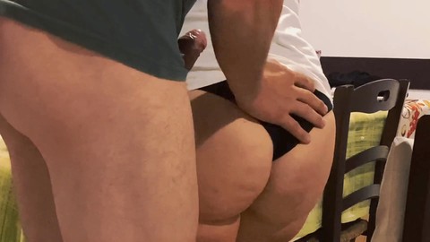 Culona (un gros cul), le sexe anal amateur, vrai couple-fait maison