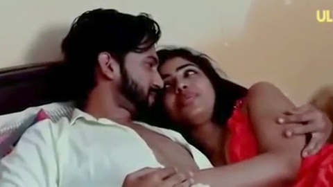 Hot Indian dude fucks a horny Desi sweetheart