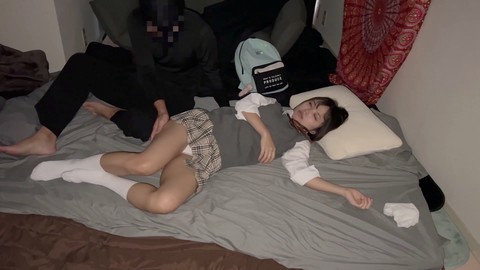 18歳, 太もも, 学習