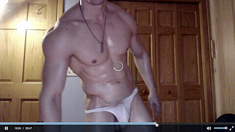 Muscle exhibitionist guy, muscle cam, muscle solo