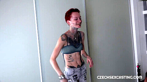 Tattoos, modelo casting, tattooed czech girl