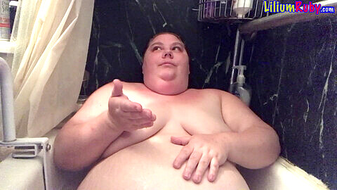 Chubby, bathtub, obese girl
