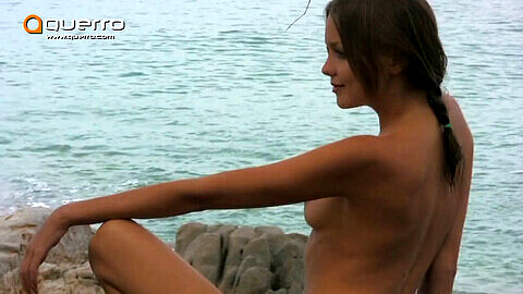 Girls beach nude, nude beach russian, posing solo