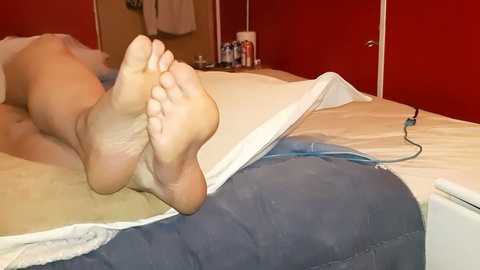 Femdom feet, cock tease, sexy soles