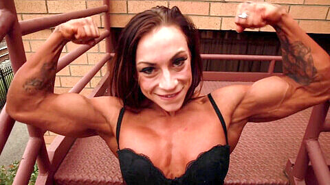 Female muscle growth, big bodybuilder flexing, bodybuilder
