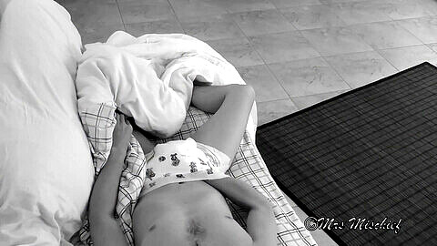 Diapering the babysitter, männer in windeln, mommy changed diapers