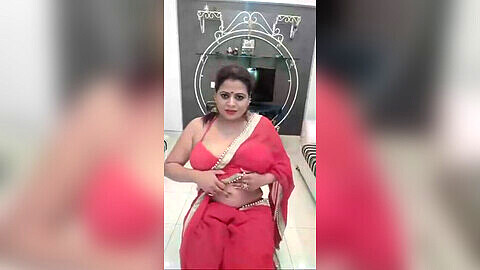 Indian doll with big tits shares hot hindi story