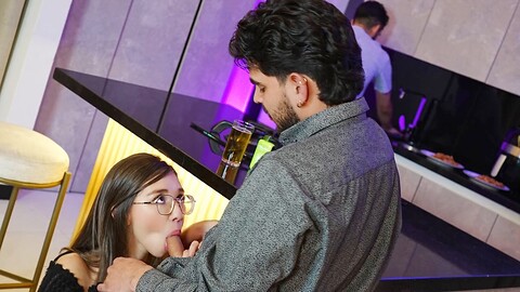 Rubia, cornudo español, verga monstruosa enorme