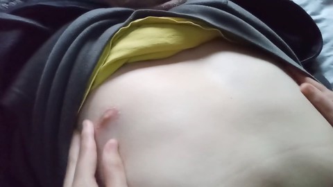 Amateur handjob, cumming, tummy