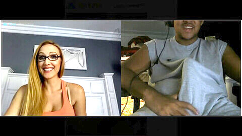 Two perverted lovers masturbate through the webcam