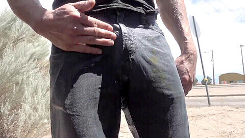 Public urination in cum-filled jeans - Cum Jeans Part 4